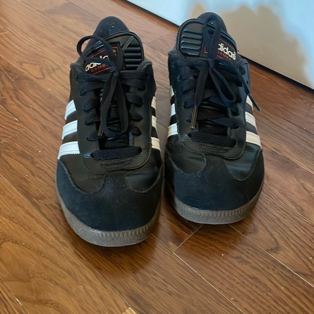 Adidas Sambas